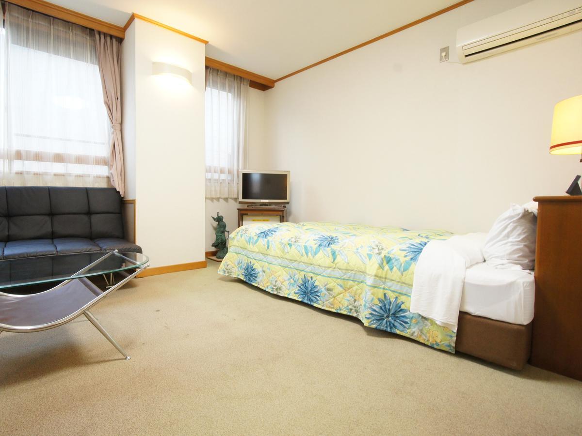 Hotel Trend Saijo Bagian luar foto