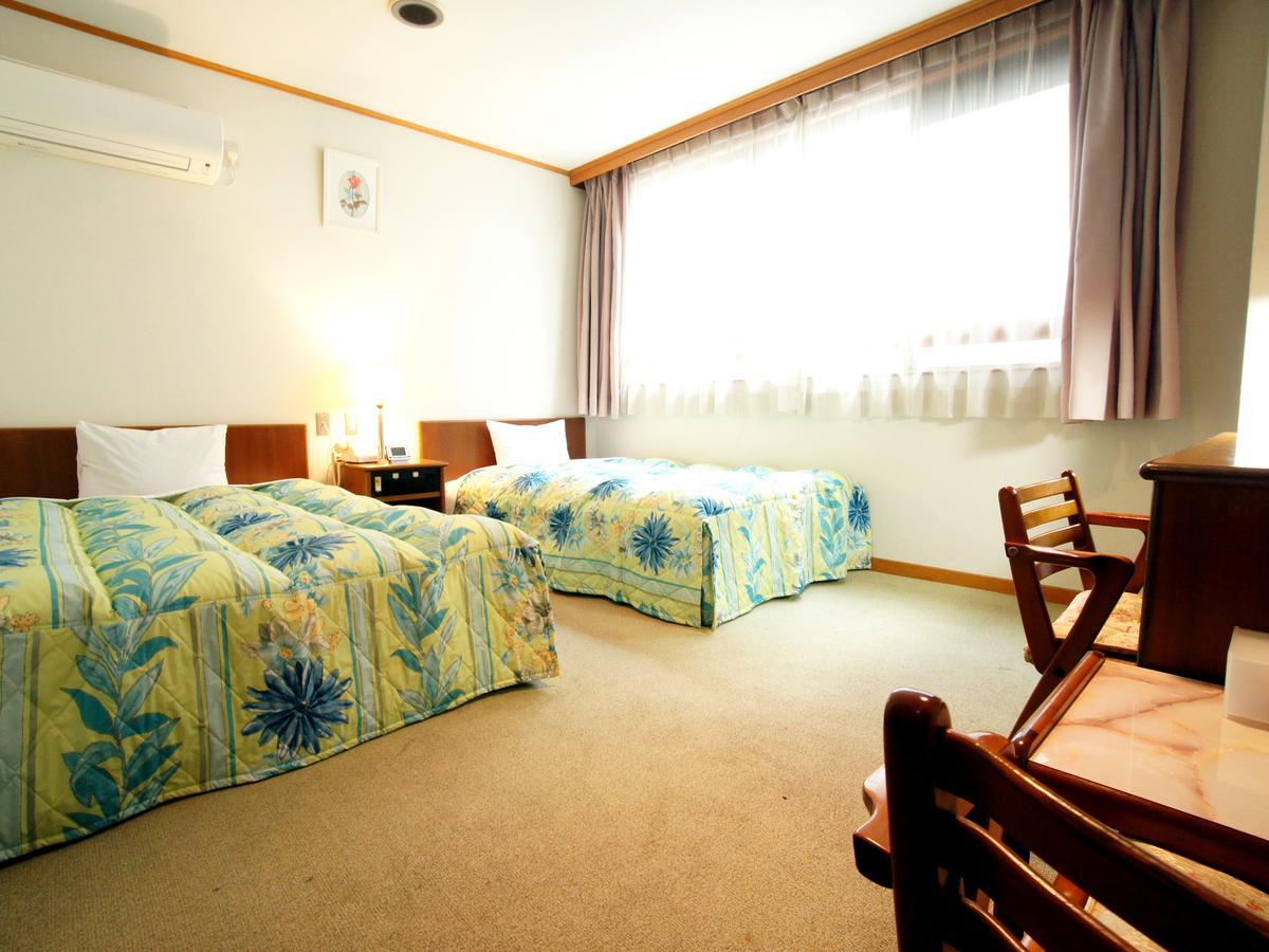 Hotel Trend Saijo Bagian luar foto